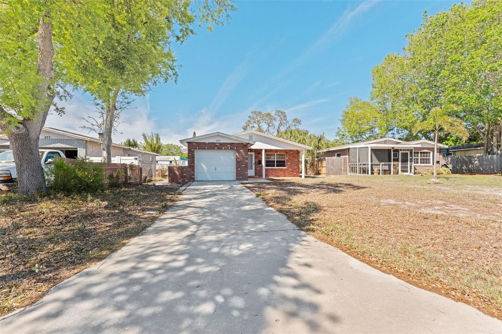 Photo of 669 52nd Avenue S, St Petersburg, FL 33705 (MLS # TB8489950)