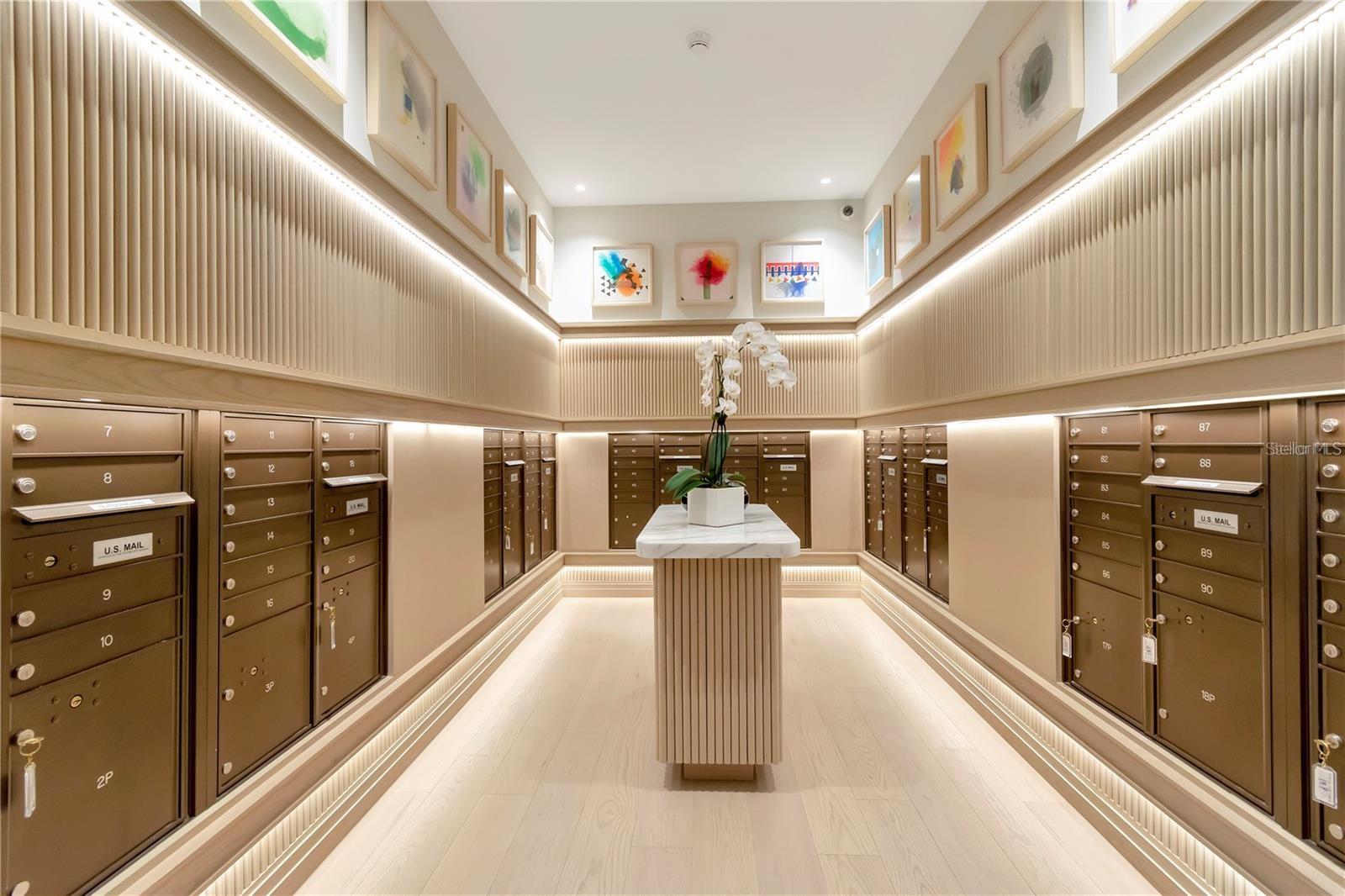 THE RITZ-CARLTON RESIDENCES - Residential