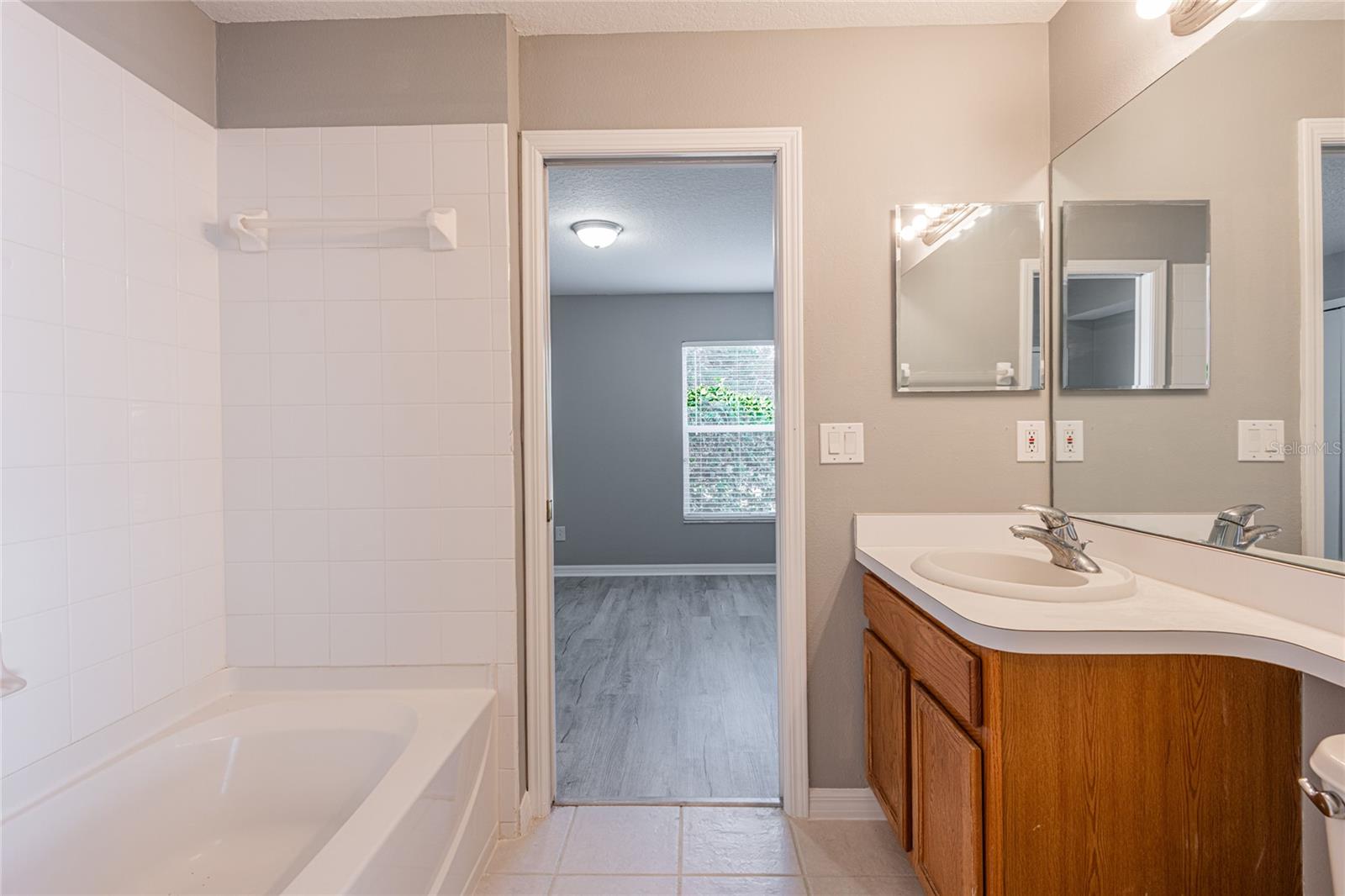 SUNCOAST MEADOWS INCREMENT 01 - Residential