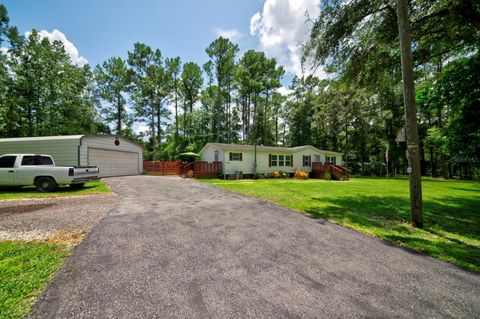 A home in BROOKSVILLE