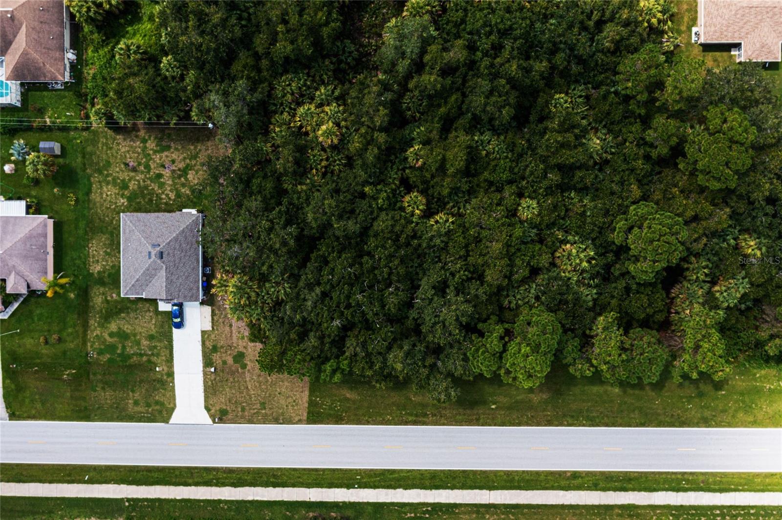 PORT CHARLOTTE SUB 16 - Land