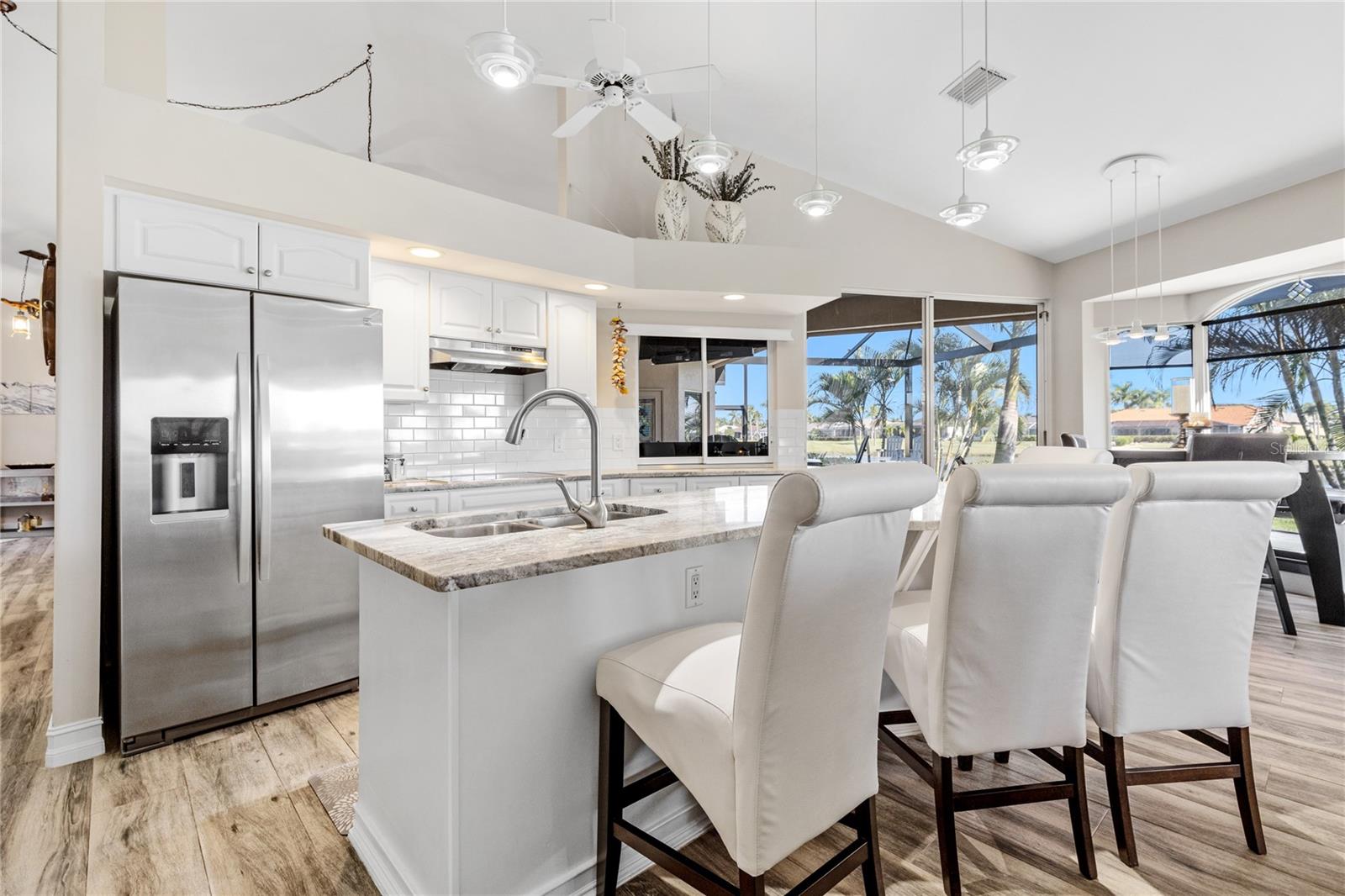 ROYAL TEE COUNTRY CLUB ESTATES - Residential