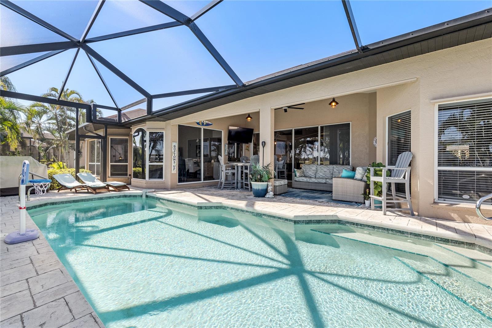 ROYAL TEE COUNTRY CLUB ESTATES - Residential