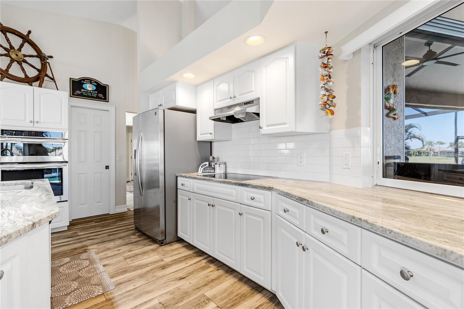 ROYAL TEE COUNTRY CLUB ESTATES - Residential