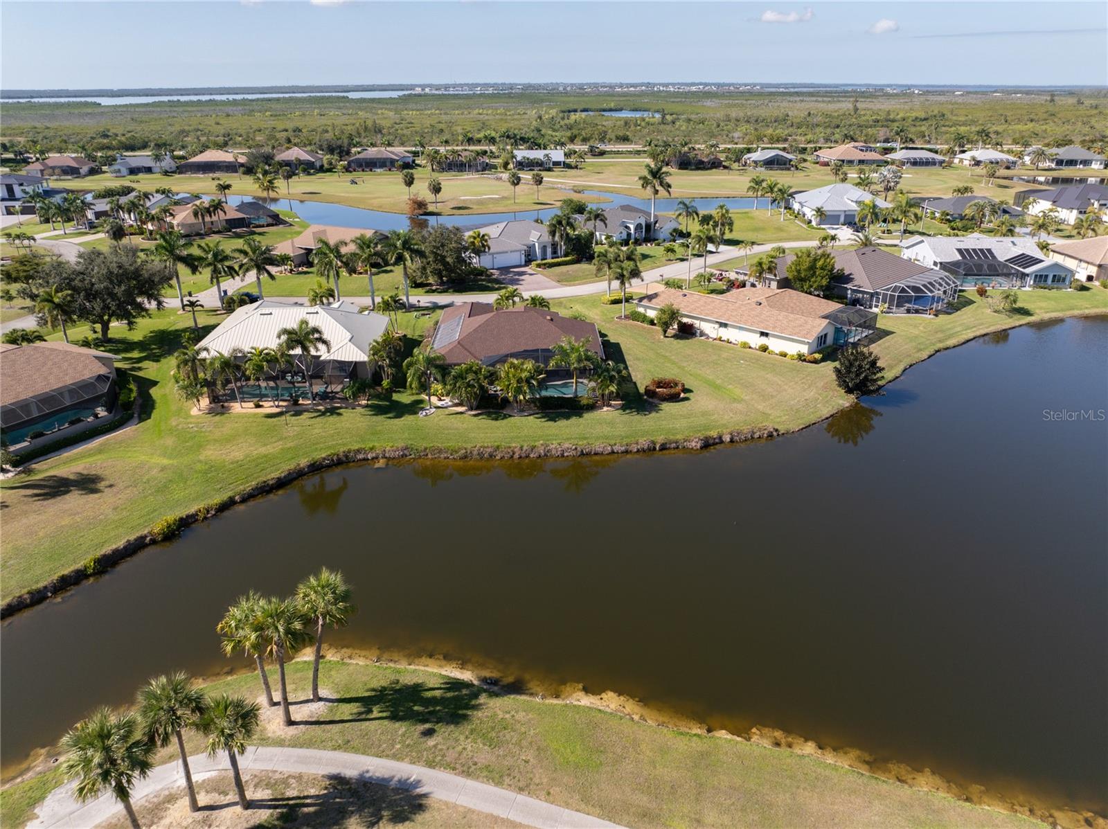 ROYAL TEE COUNTRY CLUB ESTATES - Residential