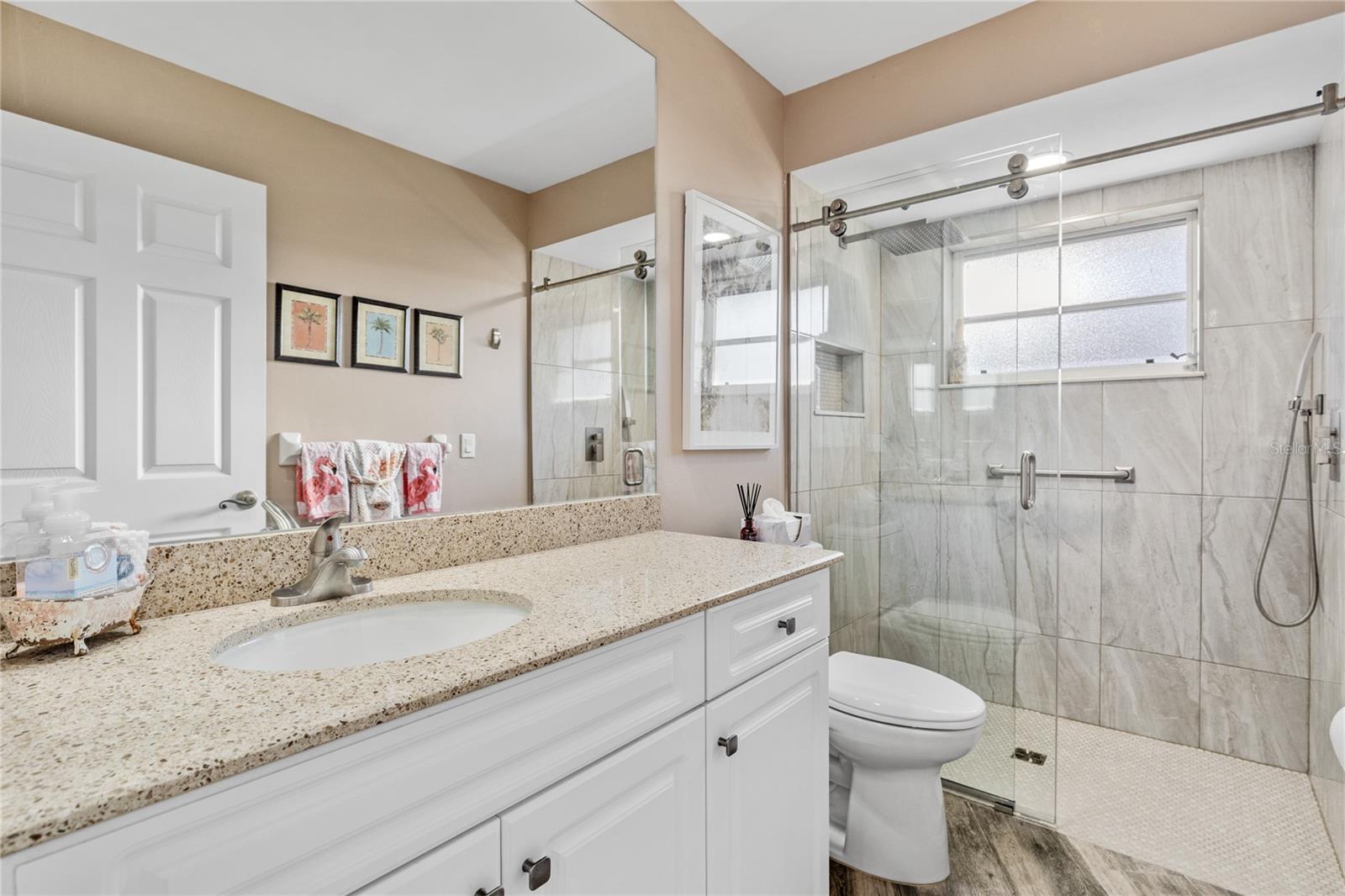 ROYAL TEE COUNTRY CLUB ESTATES - Residential