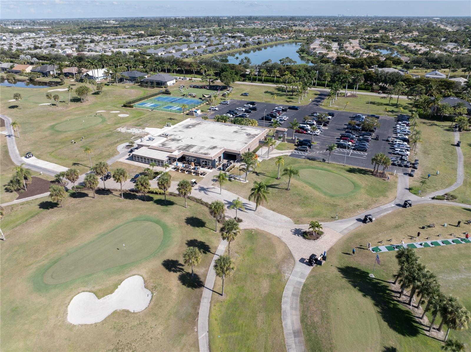 ROYAL TEE COUNTRY CLUB ESTATES - Residential