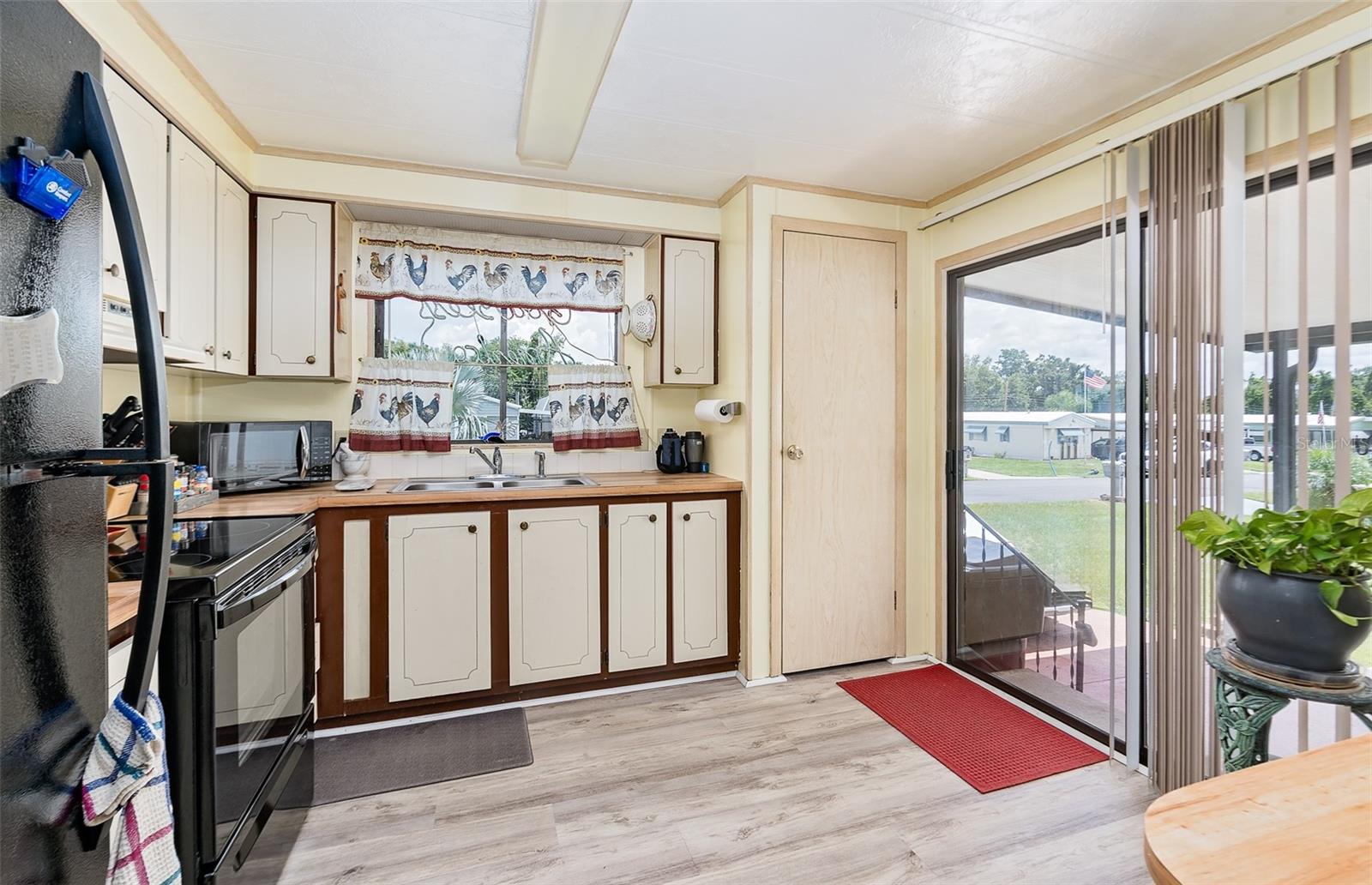 MARTIN ESTATES - Residential