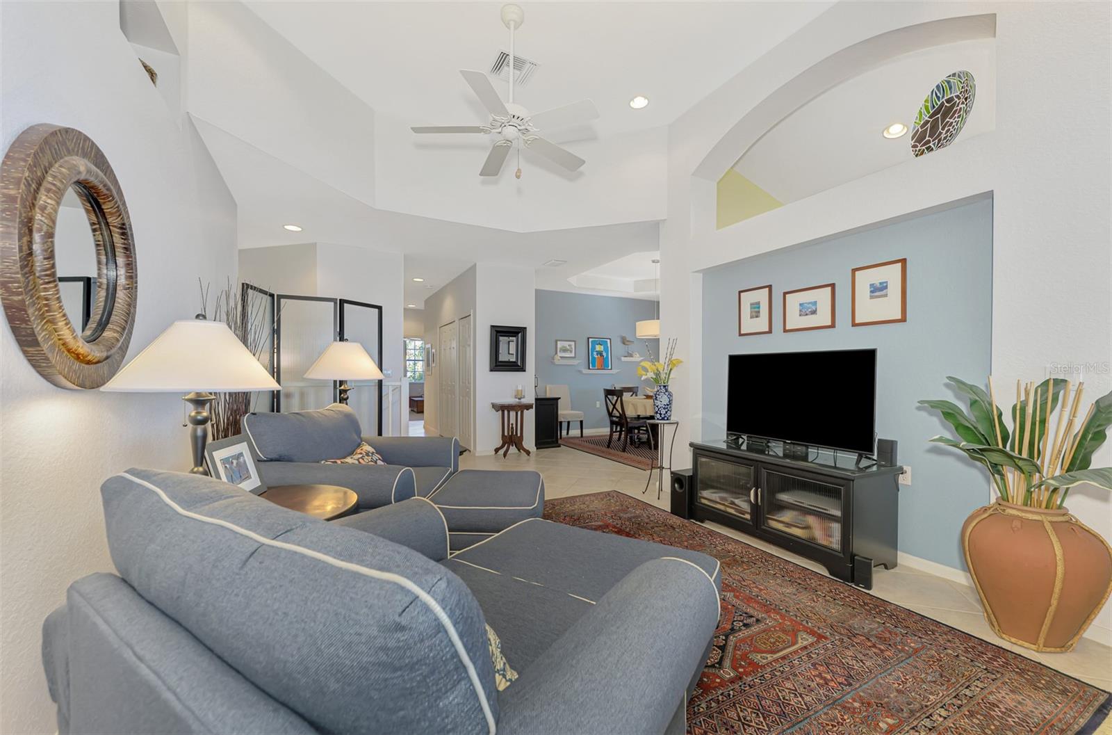 RIVERWOOD - Residential