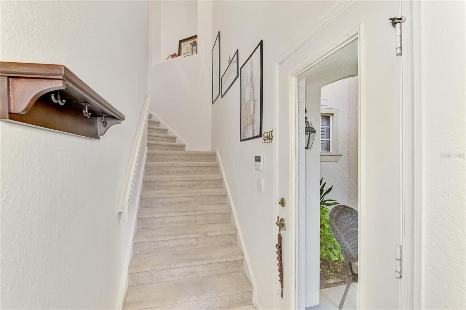 RIVERWOOD - Residential