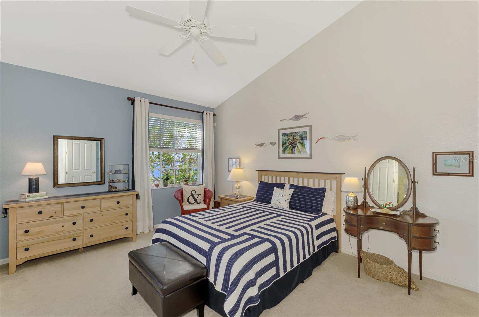 RIVERWOOD - Residential