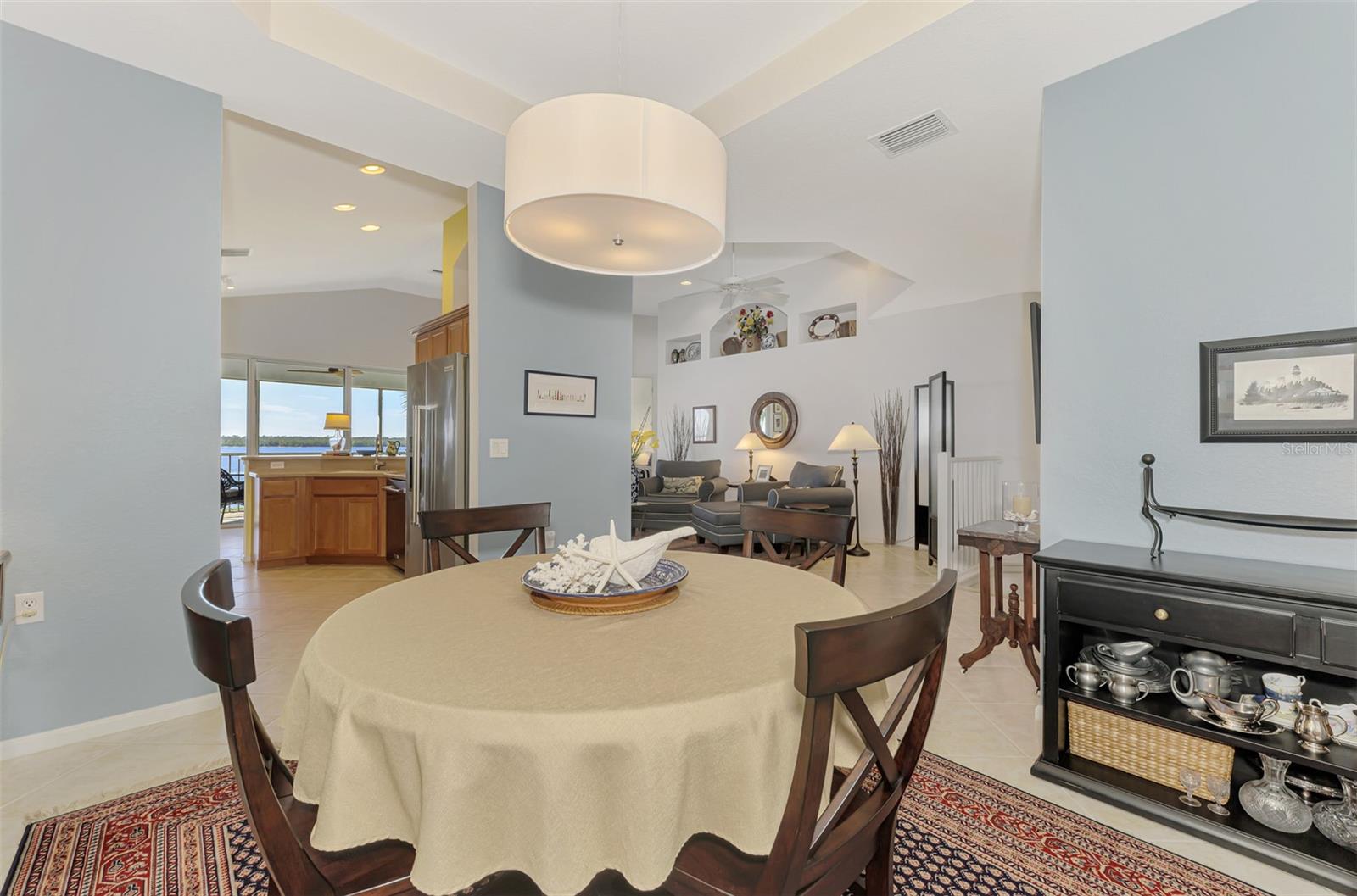 RIVERWOOD - Residential