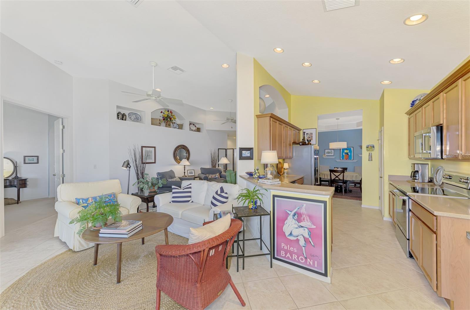 RIVERWOOD - Residential