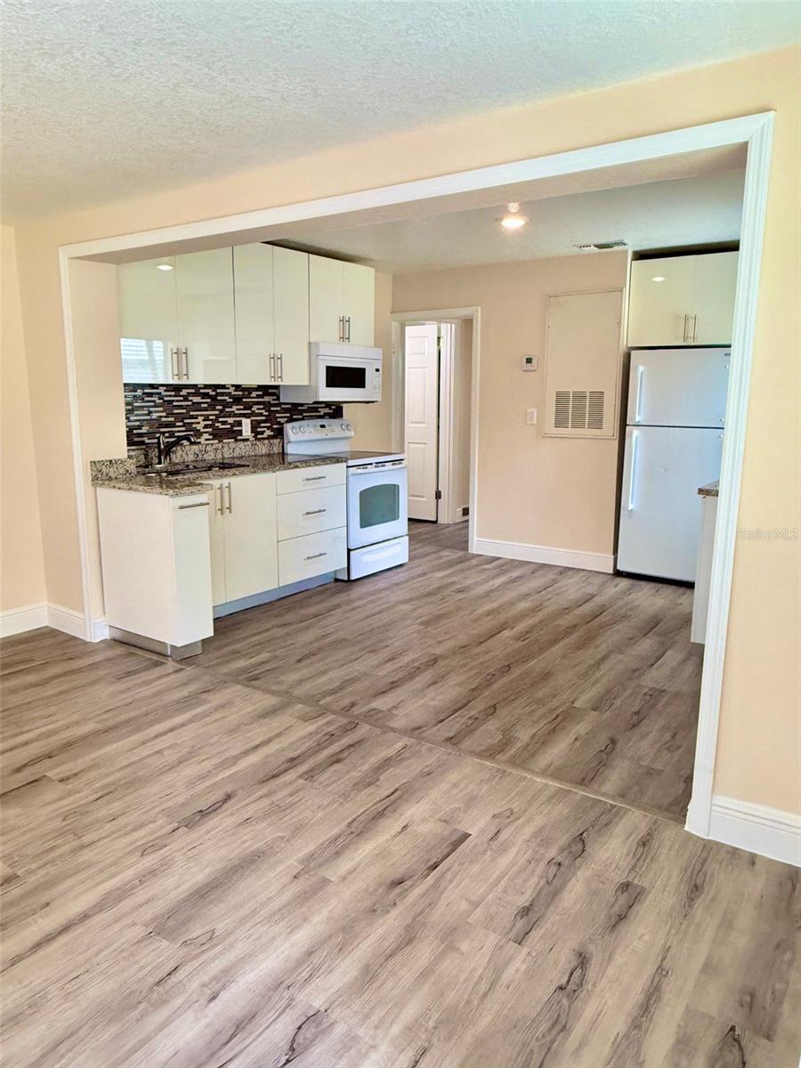 NORMANDY PARK REV - Residential Lease