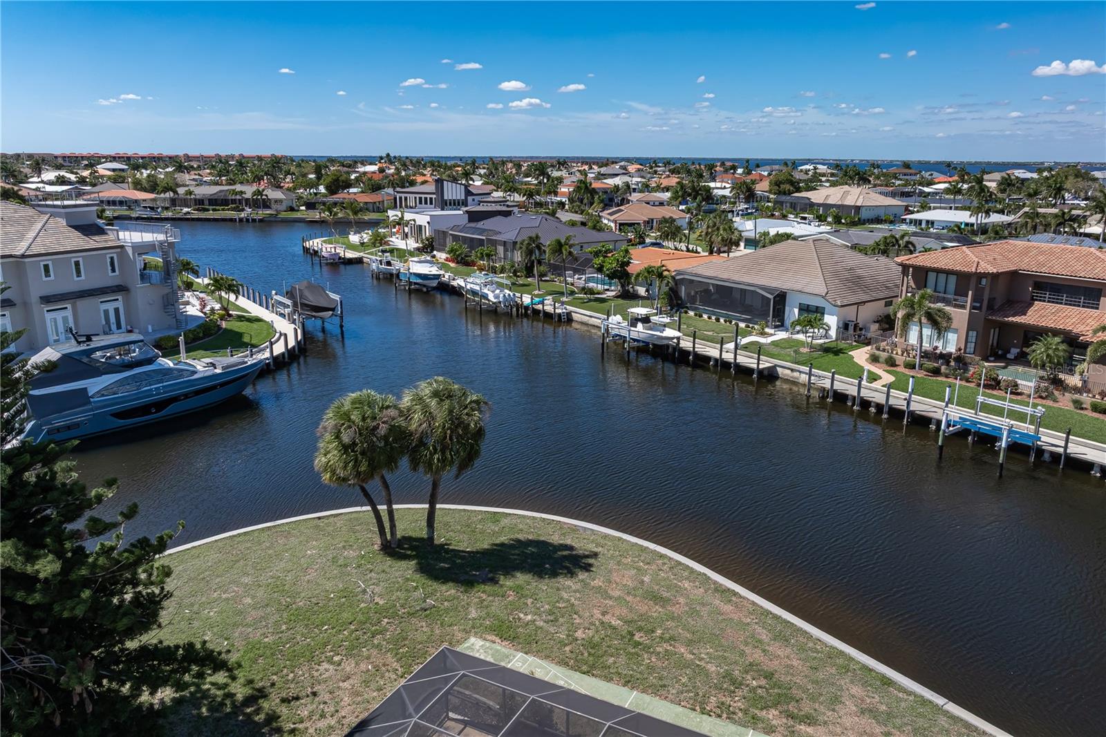 PUNTA GORDA ISLES SEC 04 - Residential