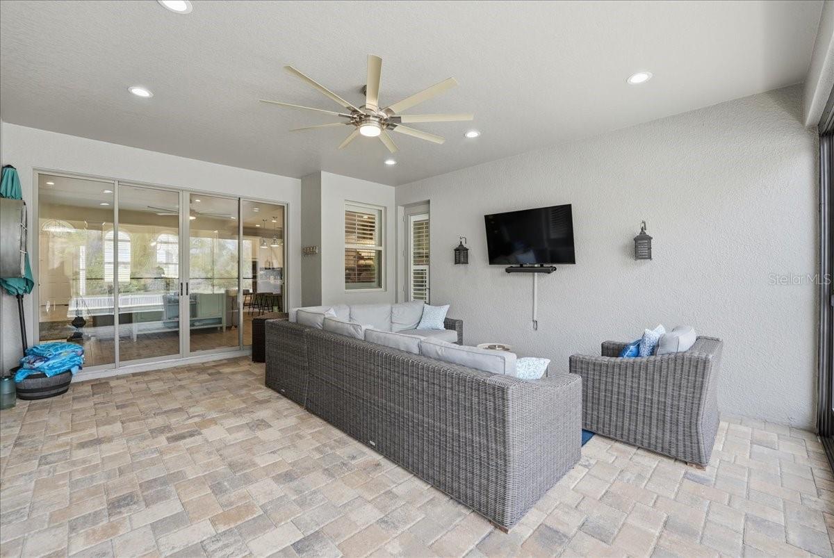 FOSTERS GROVE AT OVIEDO - Residential