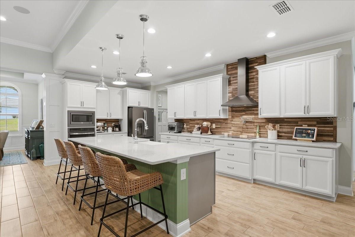 FOSTERS GROVE AT OVIEDO - Residential