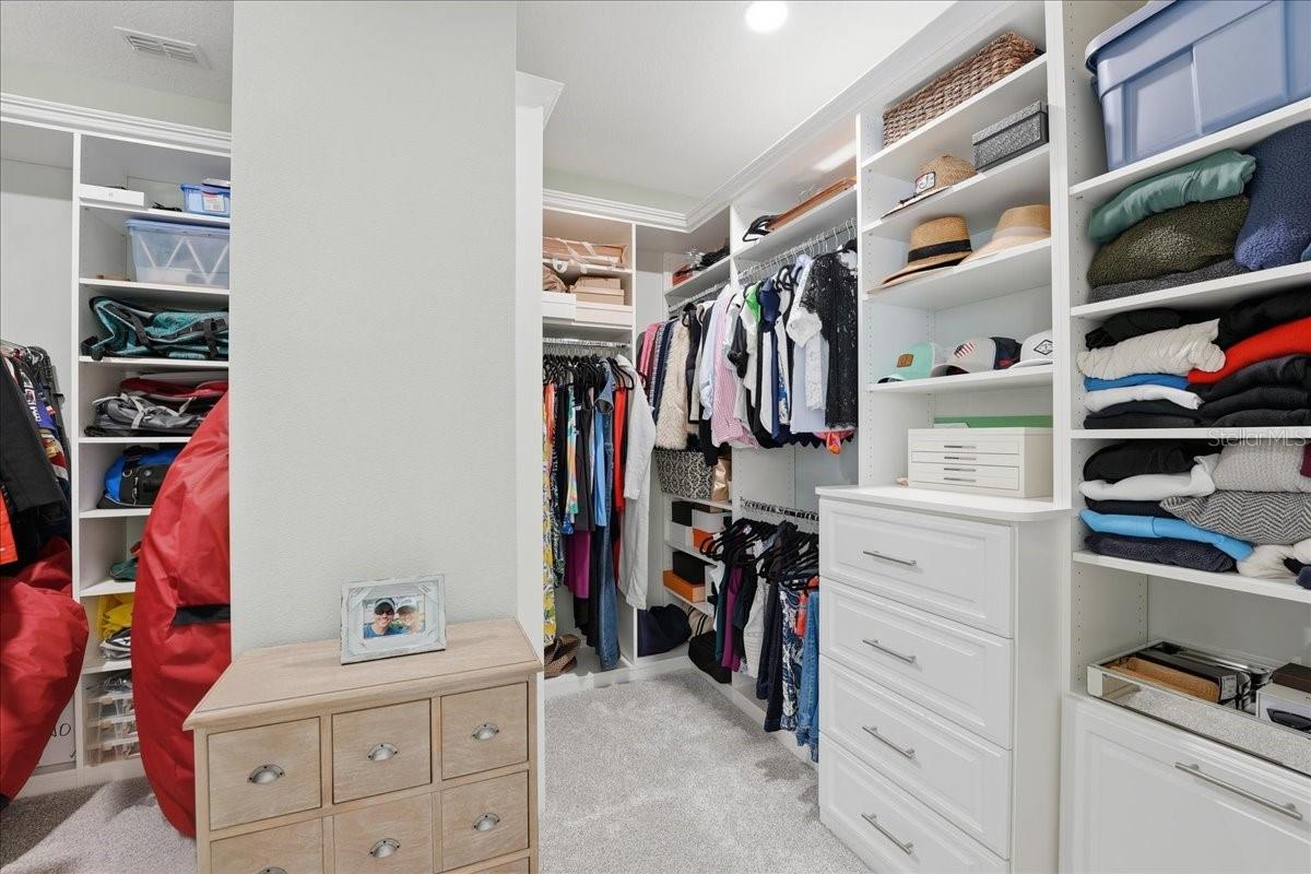 FOSTERS GROVE AT OVIEDO - Residential