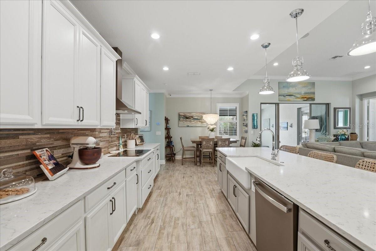 FOSTERS GROVE AT OVIEDO - Residential