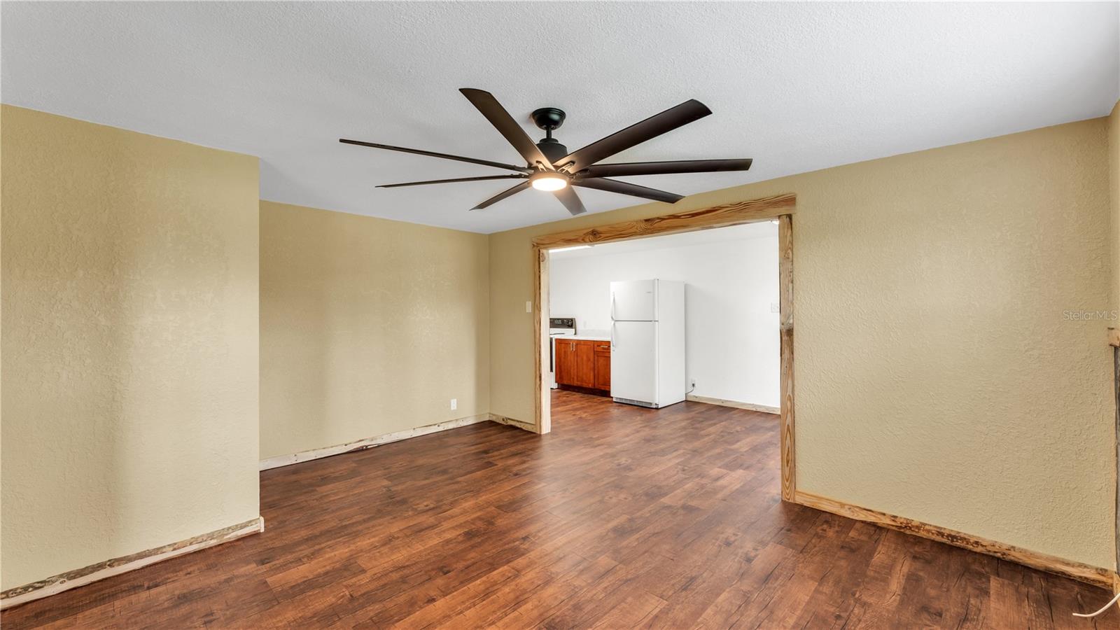 NOT IN SUBDIVISION - Residential Lease