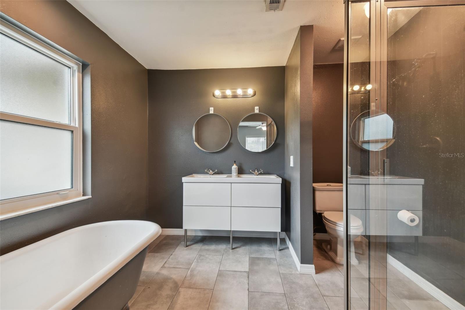 THE WILLOWS UNIT 3 - Residential