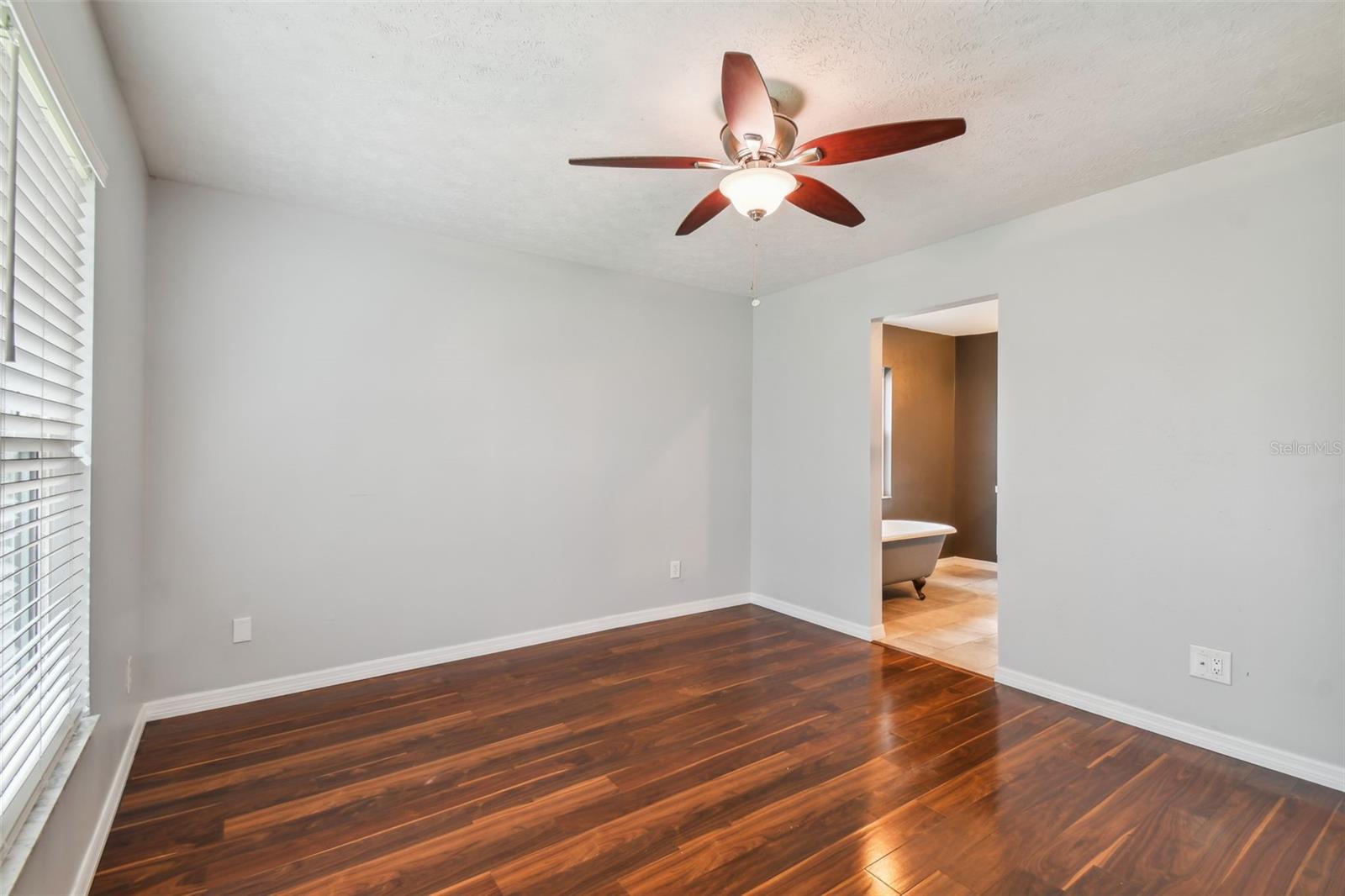 THE WILLOWS UNIT 3 - Residential