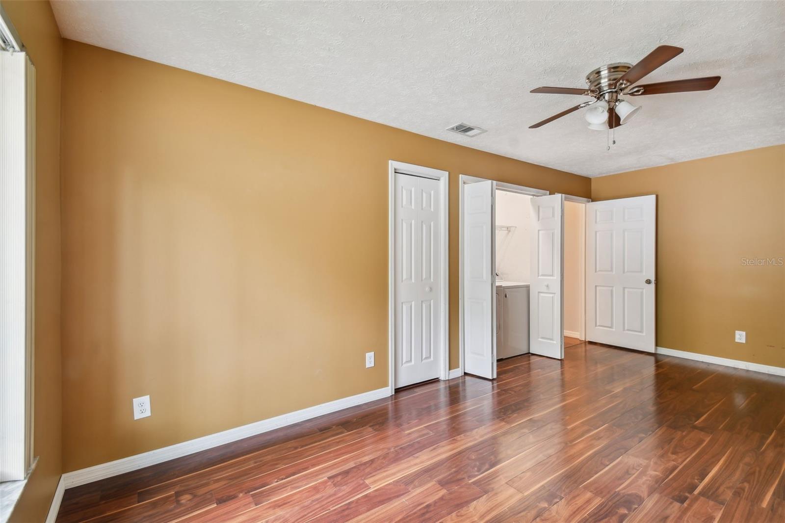 THE WILLOWS UNIT 3 - Residential