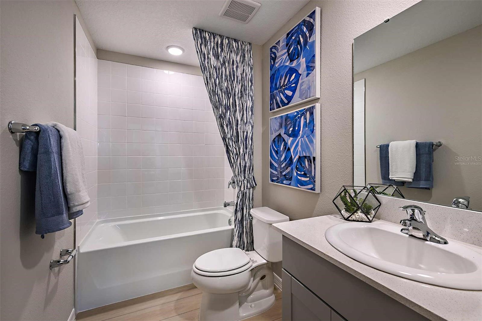 PASADENA RIDGE - Residential