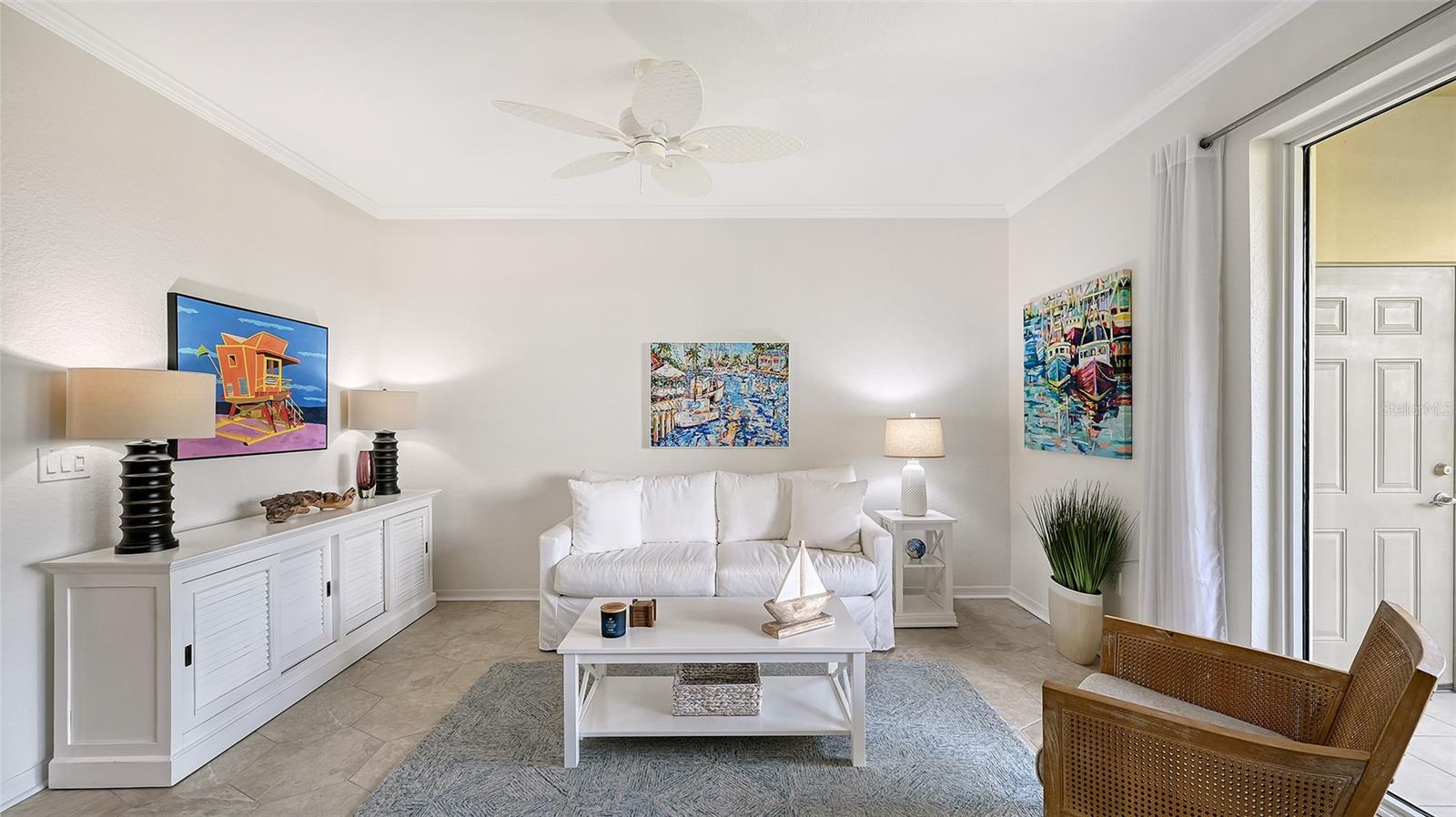 BROADWAY PROMENADE - Residential