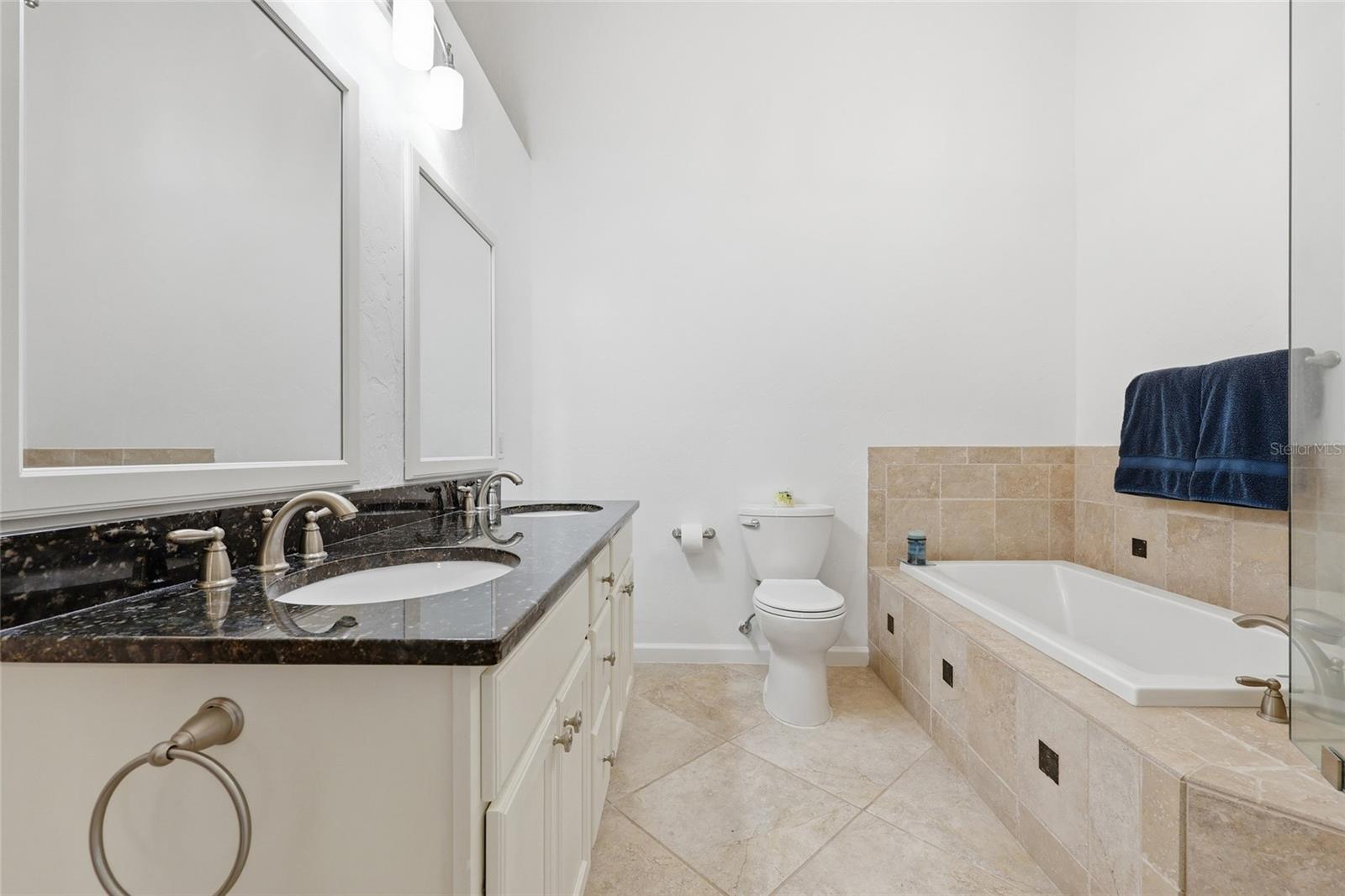 HAILE PLANTATION UNIT 10 PH I - Residential