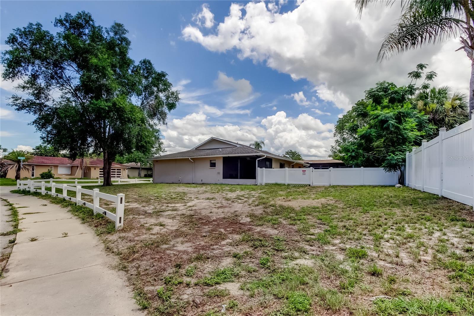 8200 WESTFIELD DRIVE