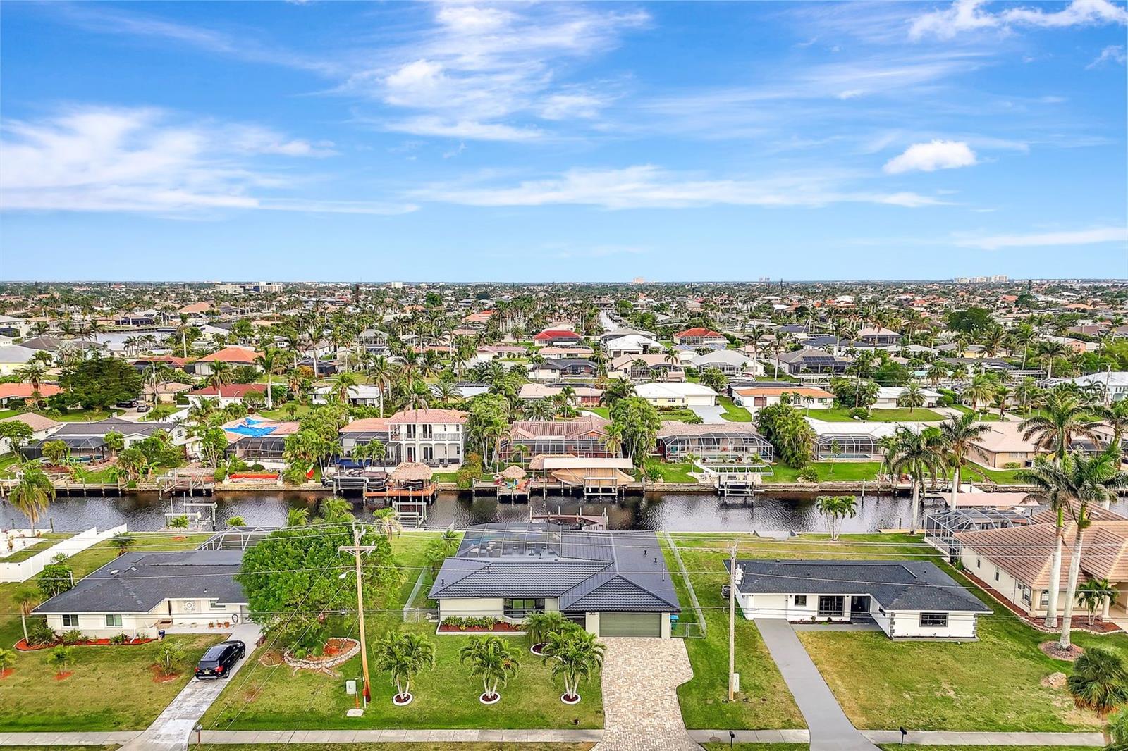 CAPE CORAL - Residential