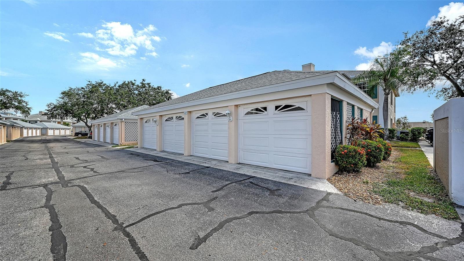 FAIRWAY TRACE AT PERIDIA II 5 - Residential