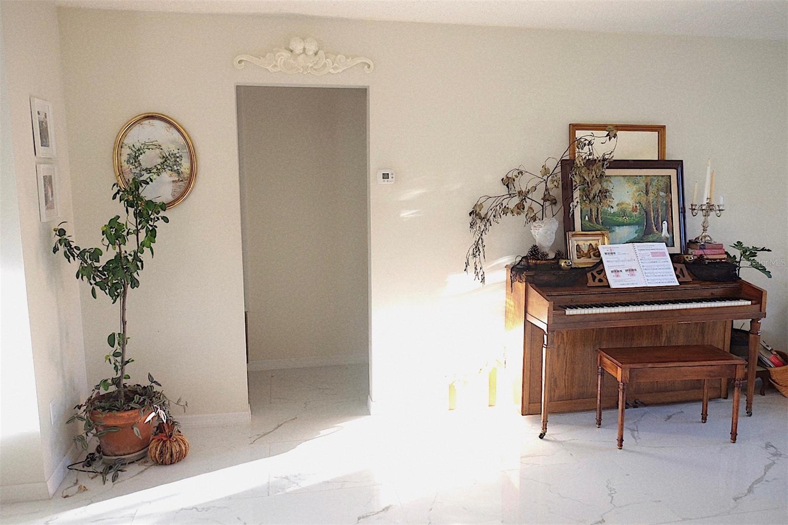 WINDMILL POINTE - Residential Lease