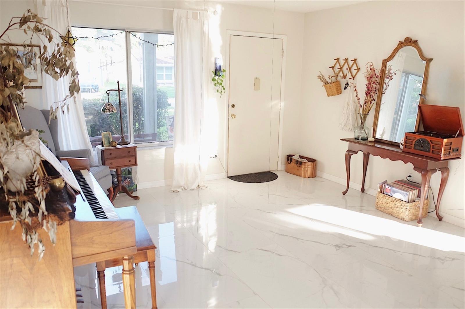 WINDMILL POINTE - Residential Lease