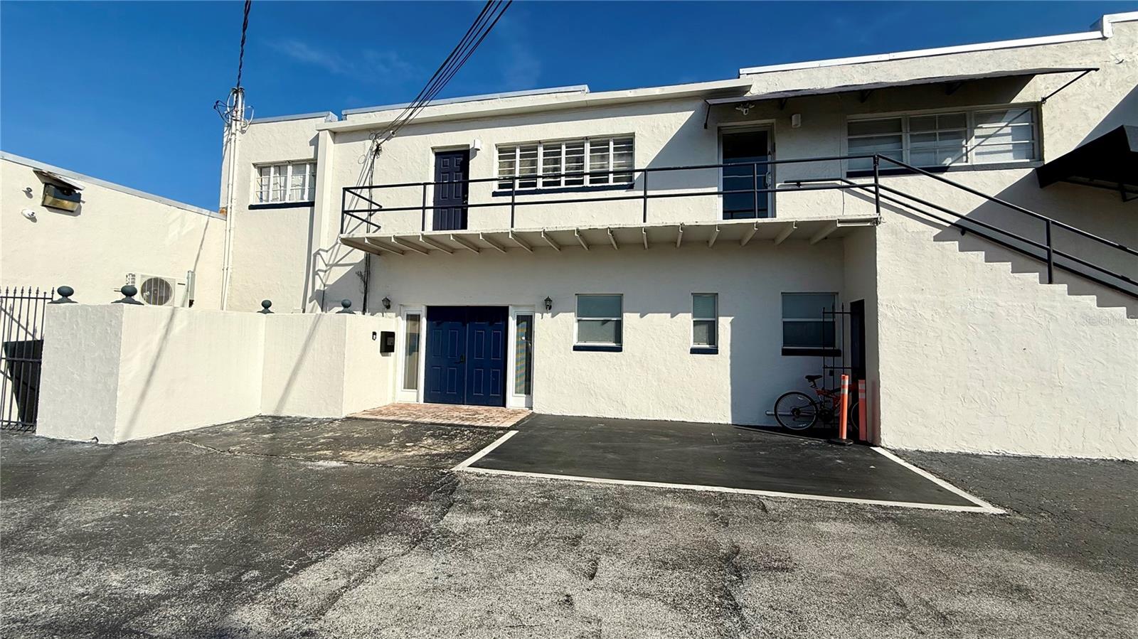 ORANGE GROVE PARK - Commercial Lease