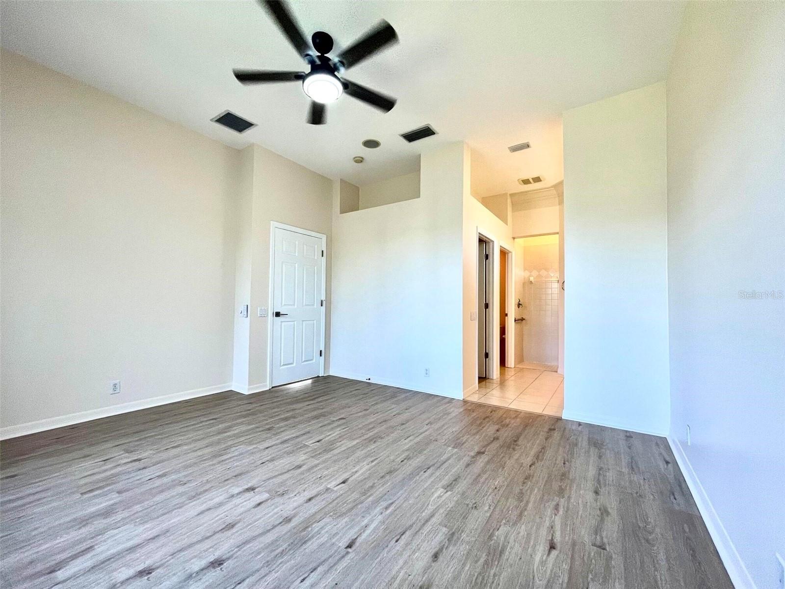 ROSEDALE 11 - Residential