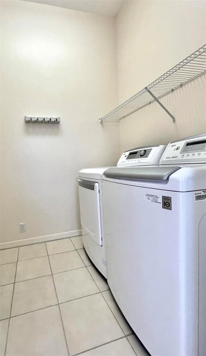 ROSEDALE 11 - Residential