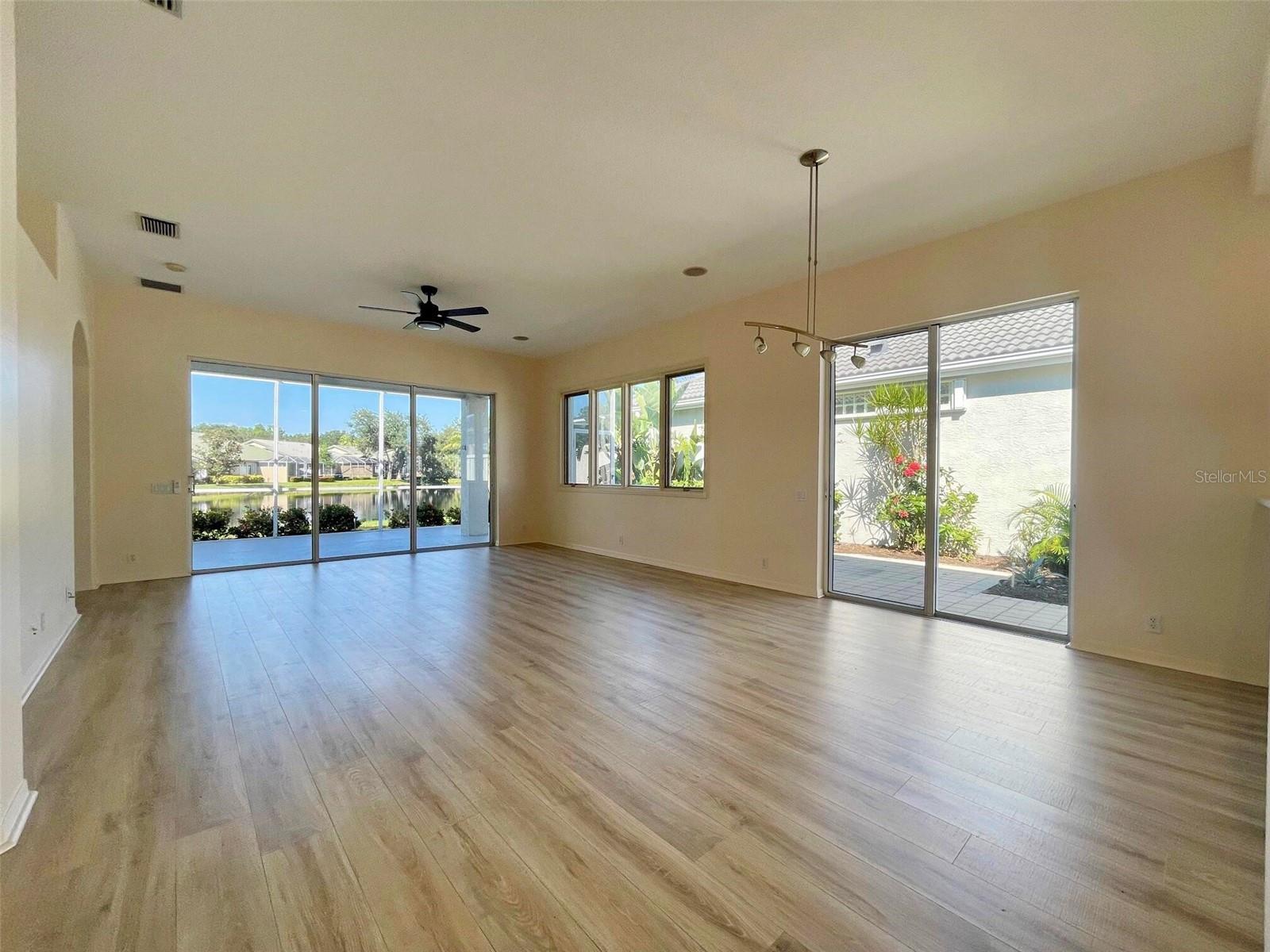 ROSEDALE 11 - Residential