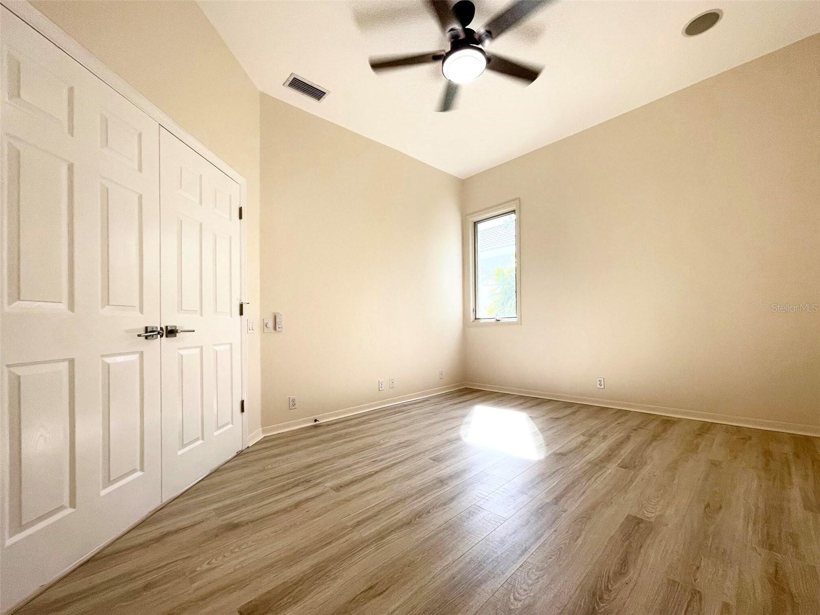 ROSEDALE 11 - Residential