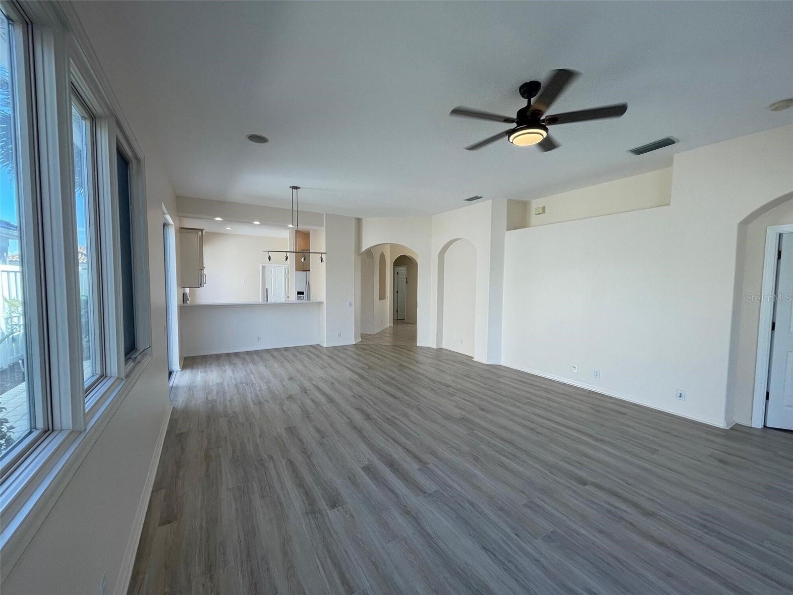 ROSEDALE 11 - Residential