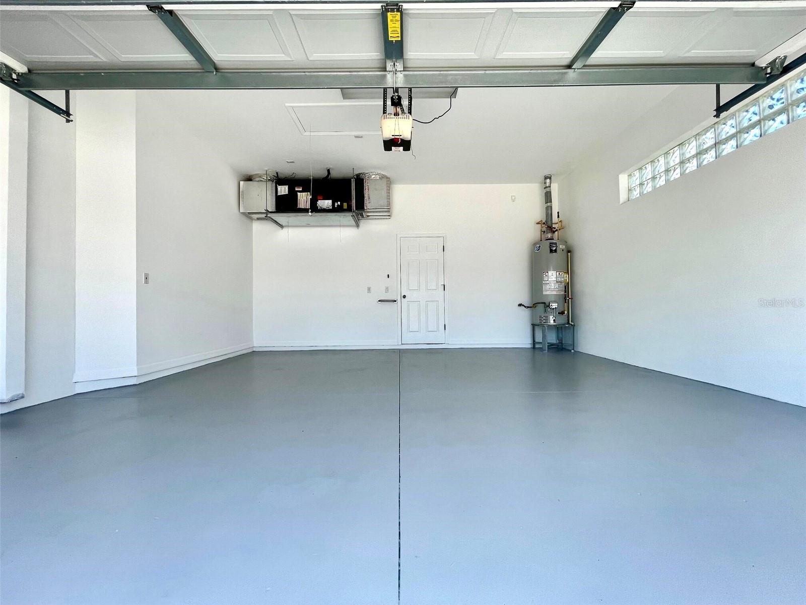 ROSEDALE 11 - Residential