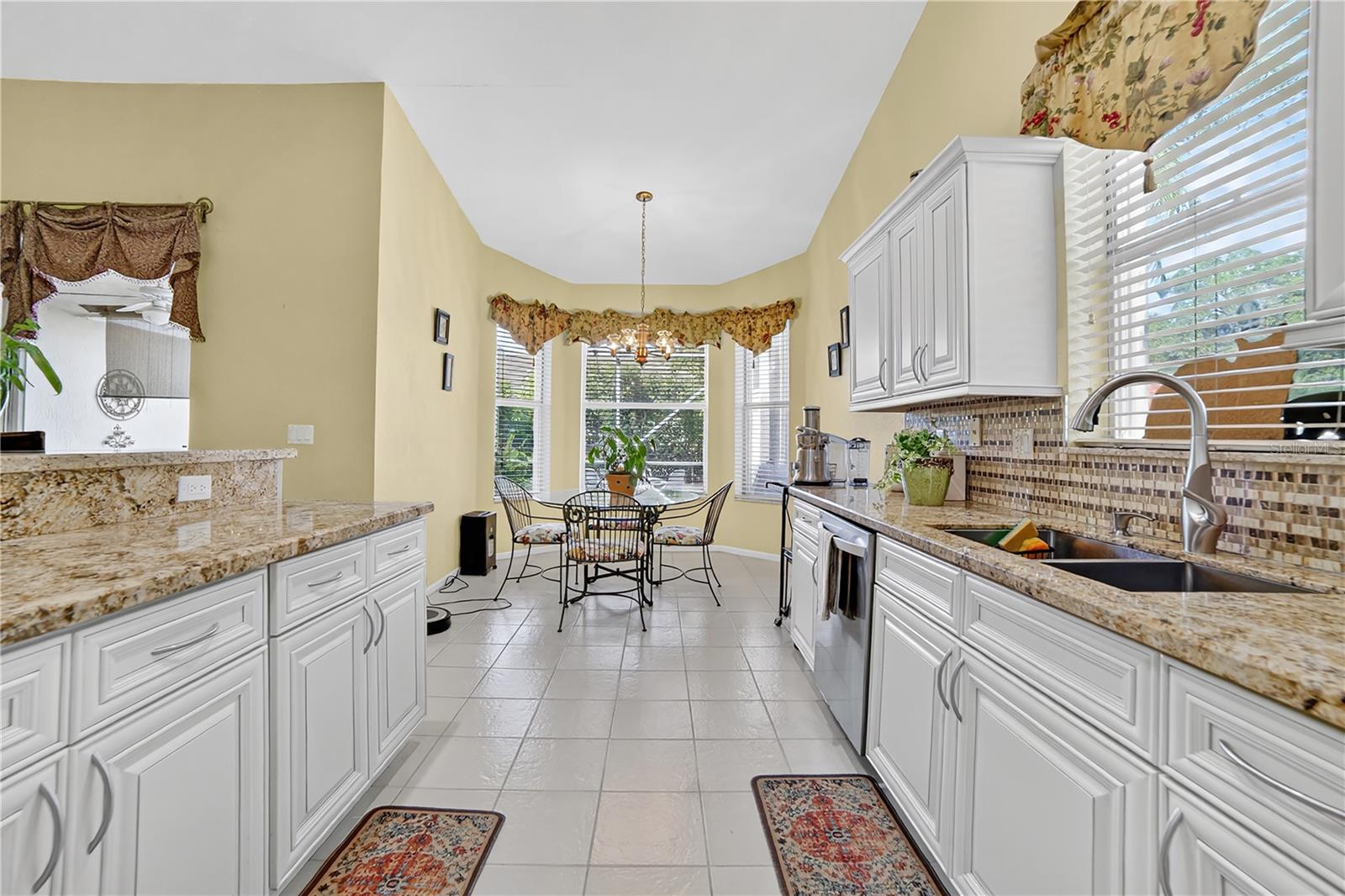 CORAL CREEK 146-6 B - Residential