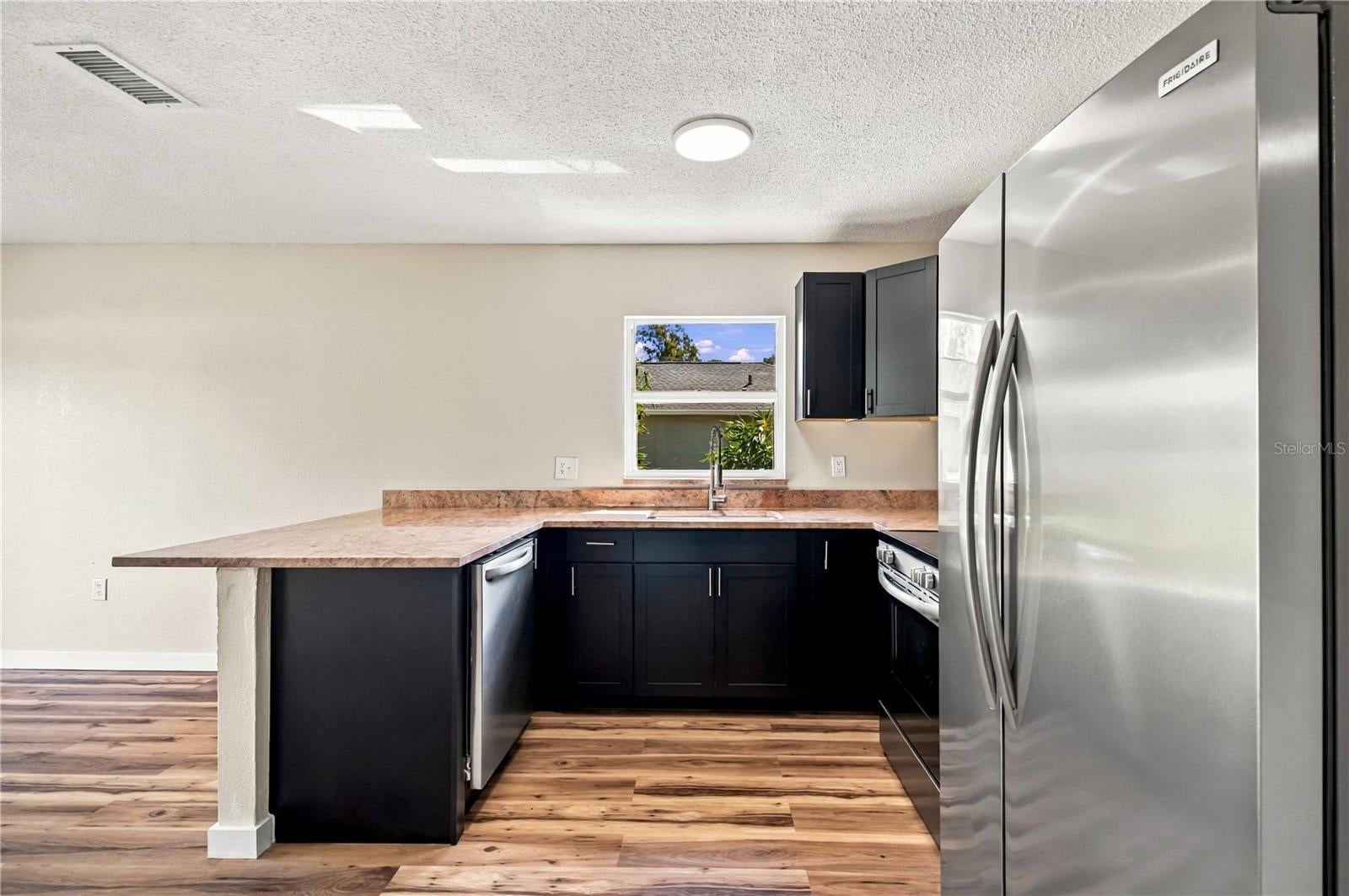 2224 33RD AVENUE DRIVE W, BRADENTON, FL, 34205 4 2224 33RD AVENUE DRIVE W