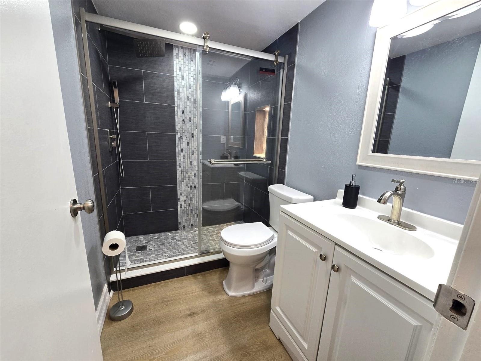 4032 TUMBLE WOOD TRAIL 103
