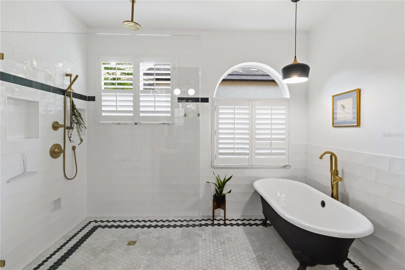 FISHHAWK RANCH PH 2 PRCL - Residential