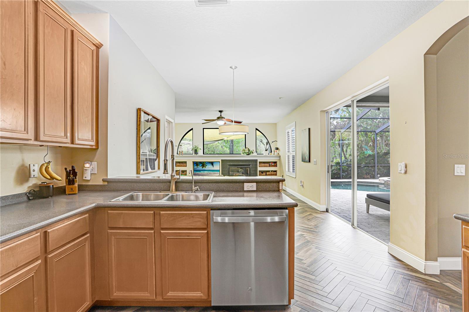 FISHHAWK RANCH PH 2 PRCL - Residential