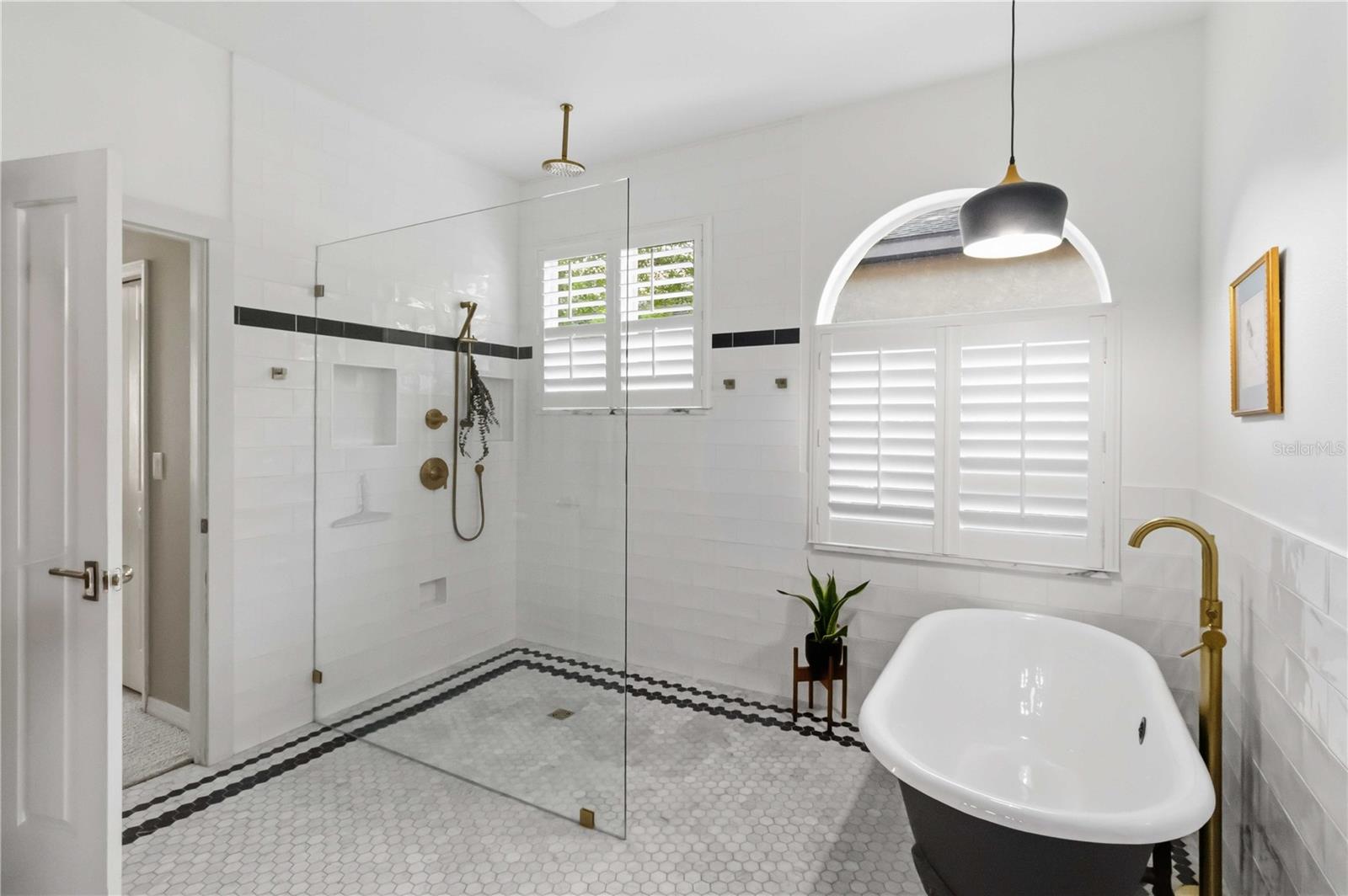 FISHHAWK RANCH PH 2 PRCL - Residential