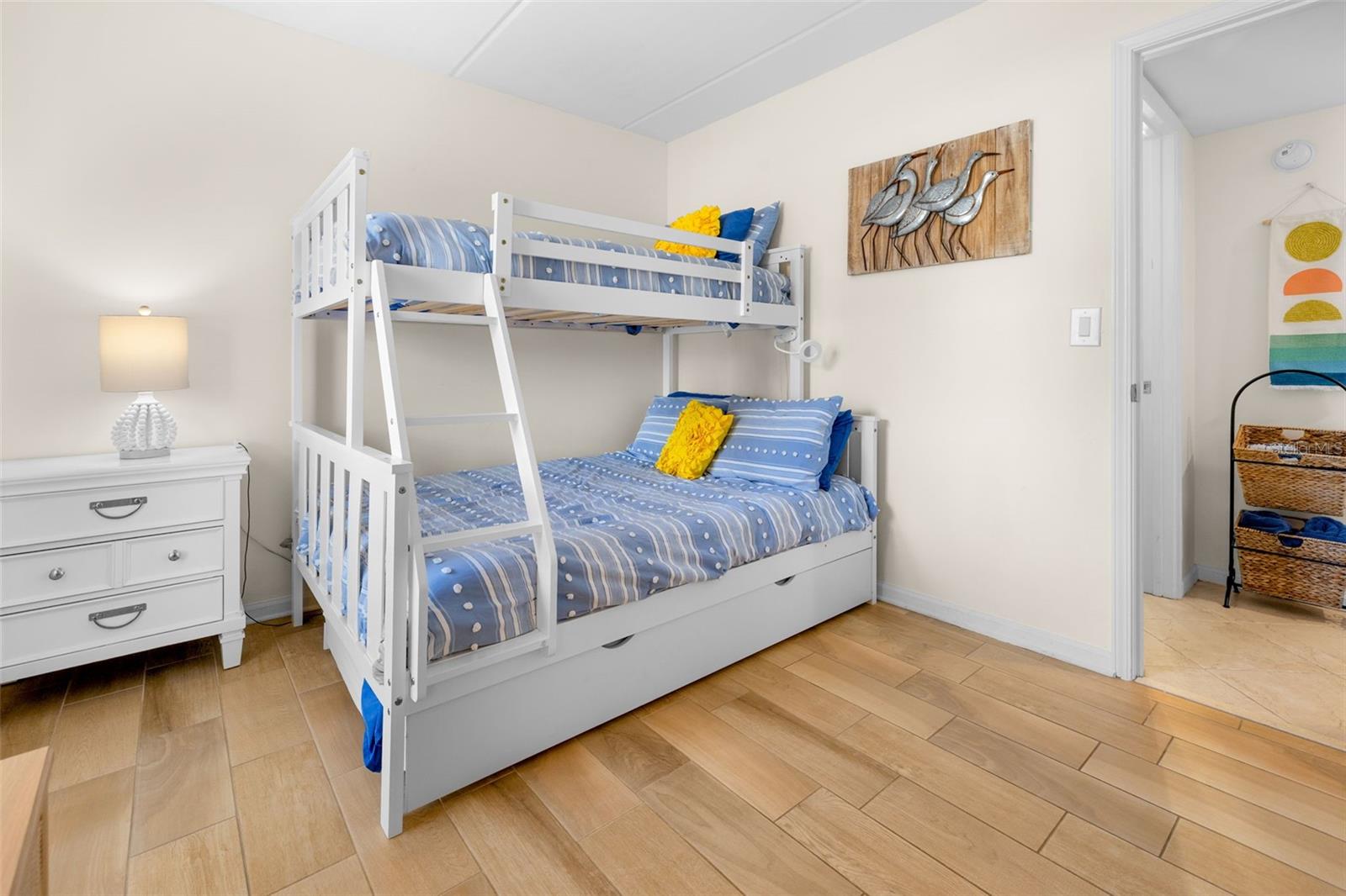 SEA PLACE I - Residential