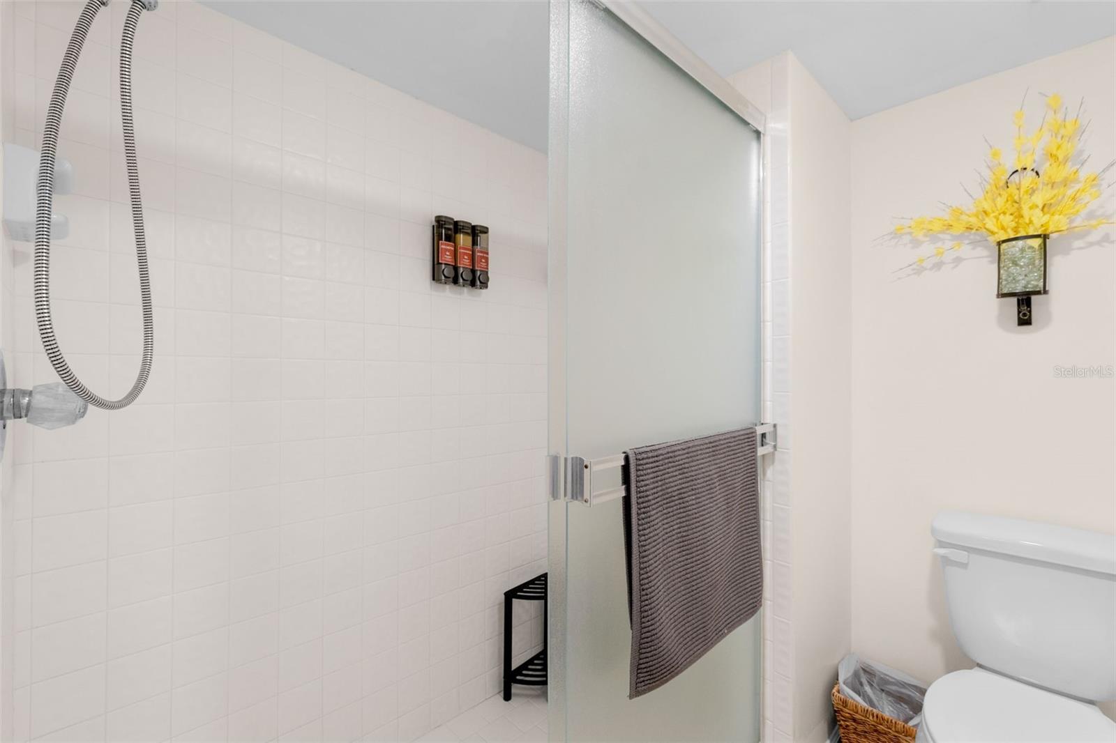 SEA PLACE I - Residential